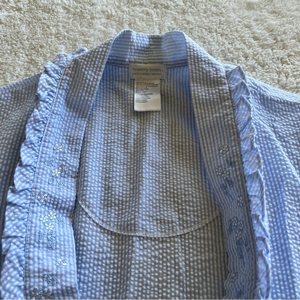 Light Blue Women's Robe - Picture 2 of 4